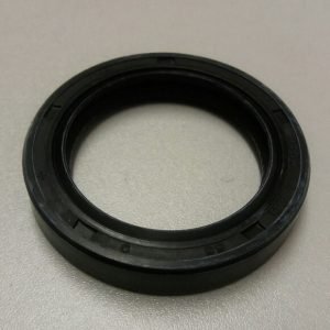Nissan Sunny front camshaft oil seal